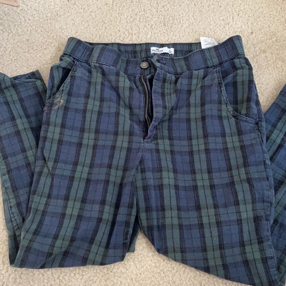 Hollister Cropped Pants